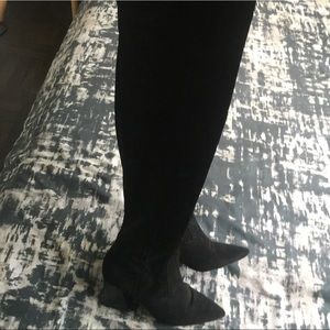 Classy over the knee suede boots